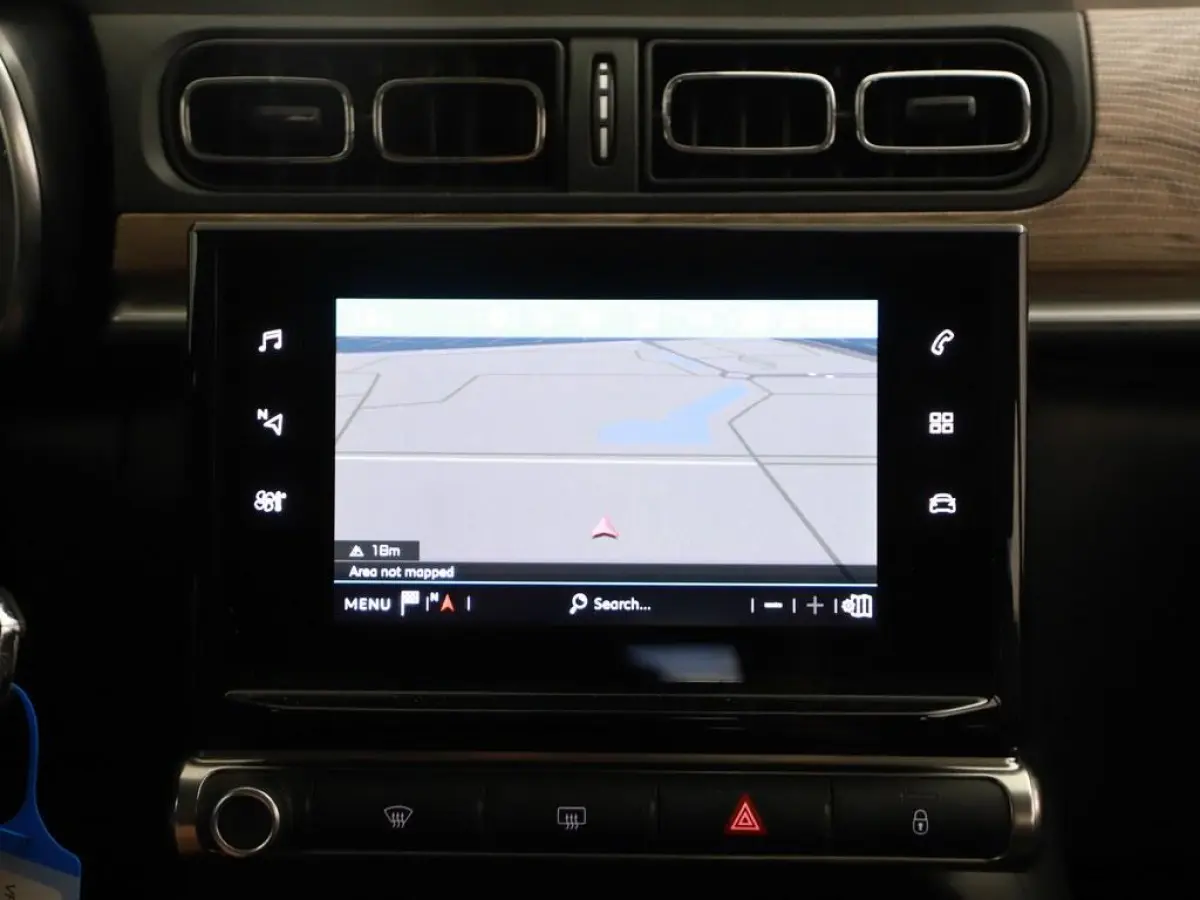1.2 Shine Navi/Led/Ecc/Lmv/CarPlay H.Leder/Two-Tone