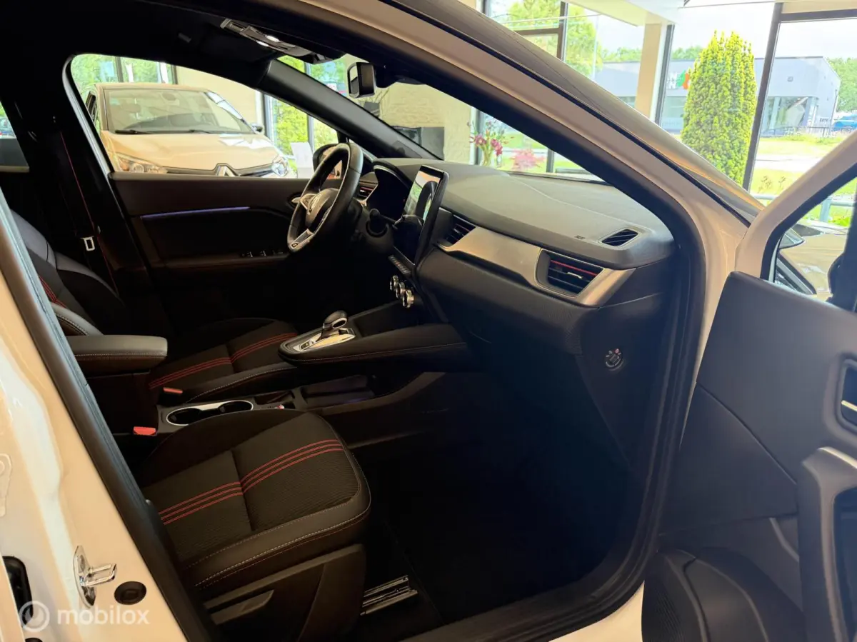 1.6 E-Tech Plug-in Hybrid 160 RS-Line