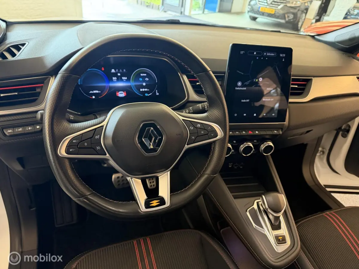 1.6 E-Tech Plug-in Hybrid 160 RS-Line