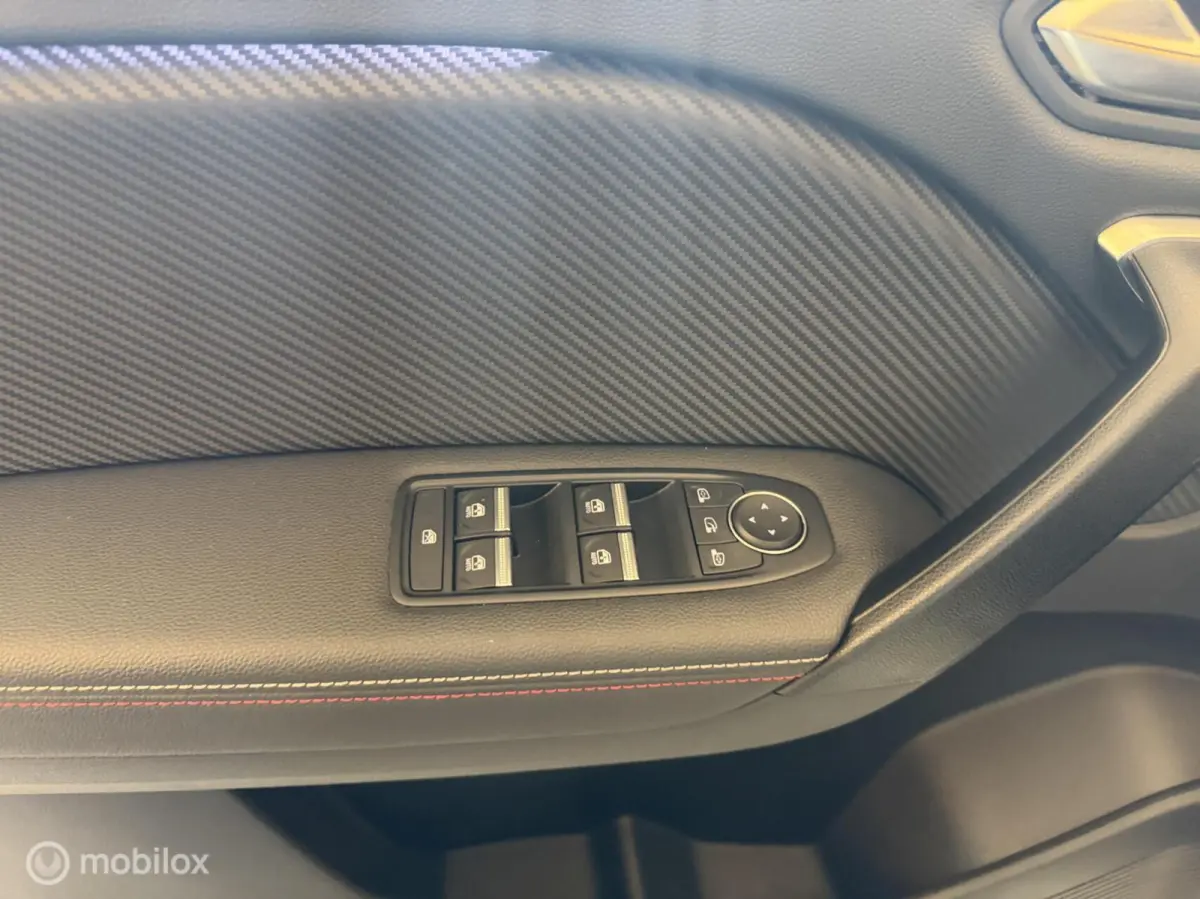1.6 E-Tech Plug-in Hybrid 160 RS-Line