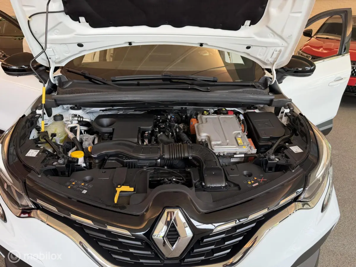 1.6 E-Tech Plug-in Hybrid 160 RS-Line