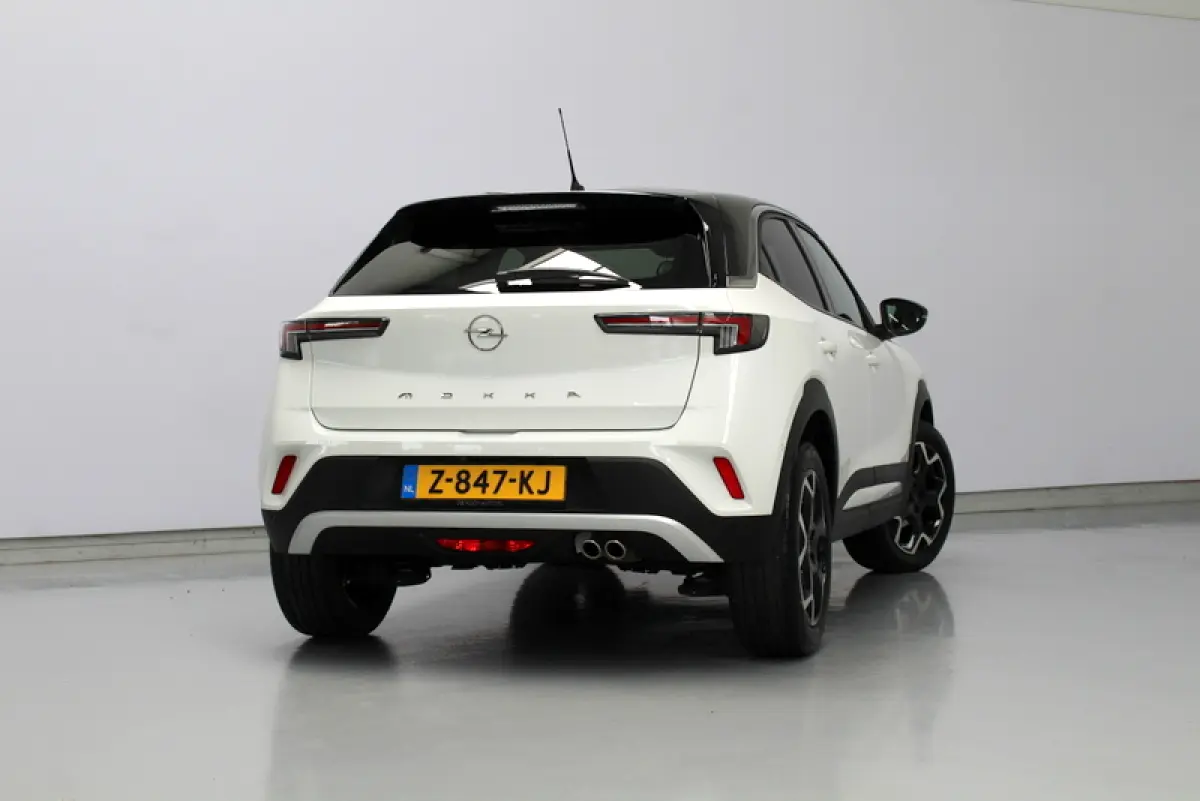 1.2 Turbo Level 5 131PK, RIJKLAAR | AUTOMAAT |STUURVERWARMING | LEER/ALCANTARA | CAMERA | PARKEERSENSOREN