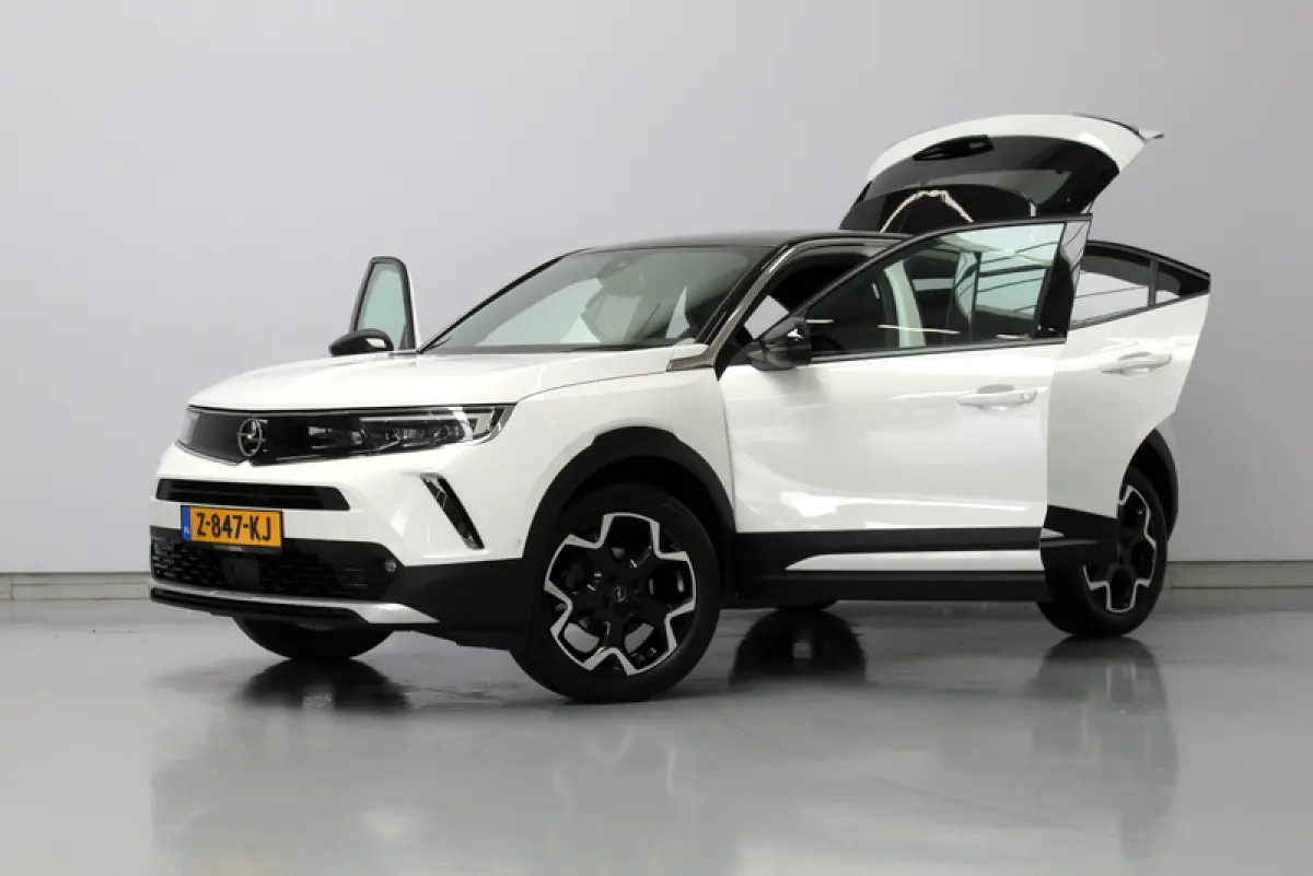 1.2 Turbo Level 5 131PK, RIJKLAAR | AUTOMAAT |STUURVERWARMING | LEER/ALCANTARA | CAMERA | PARKEERSENSOREN