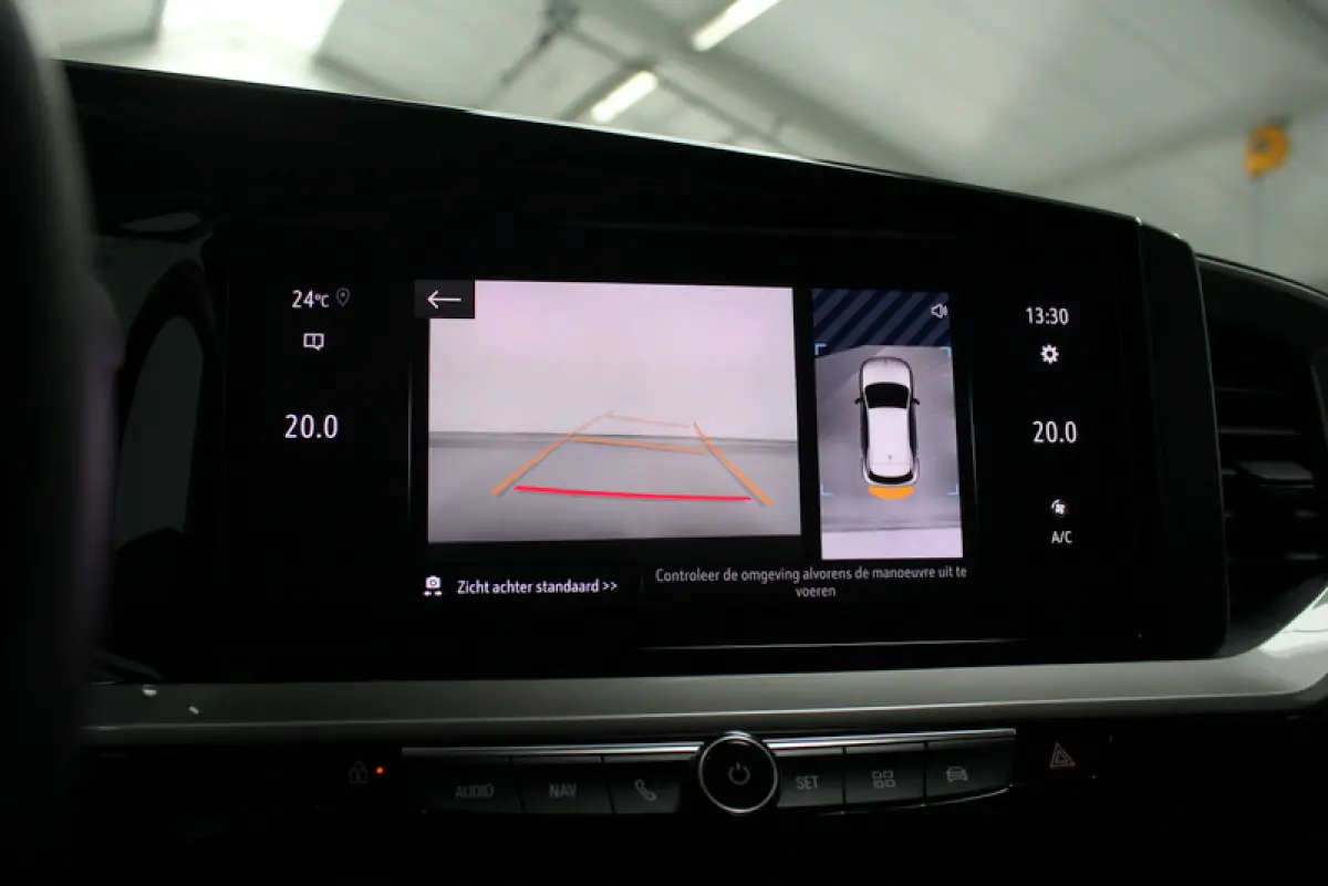 1.2 Turbo Level 5 131PK, RIJKLAAR | AUTOMAAT |STUURVERWARMING | LEER/ALCANTARA | CAMERA | PARKEERSENSOREN
