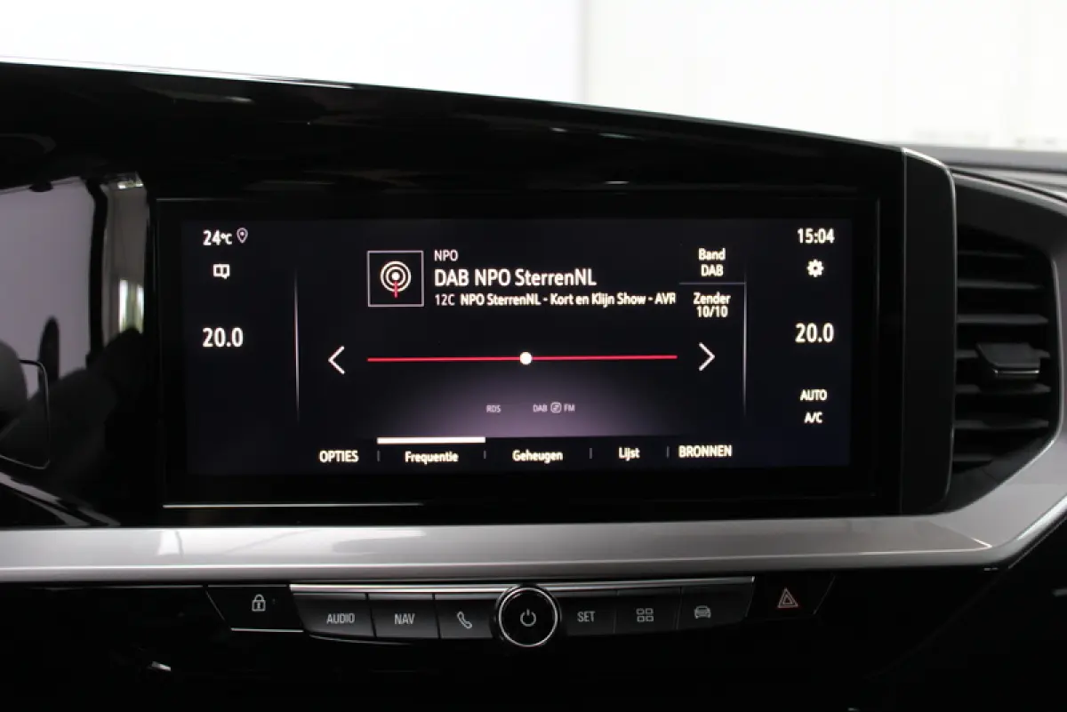 1.2 Turbo Level 5 131PK, RIJKLAAR | AUTOMAAT |STUURVERWARMING | LEER/ALCANTARA | CAMERA | PARKEERSENSOREN