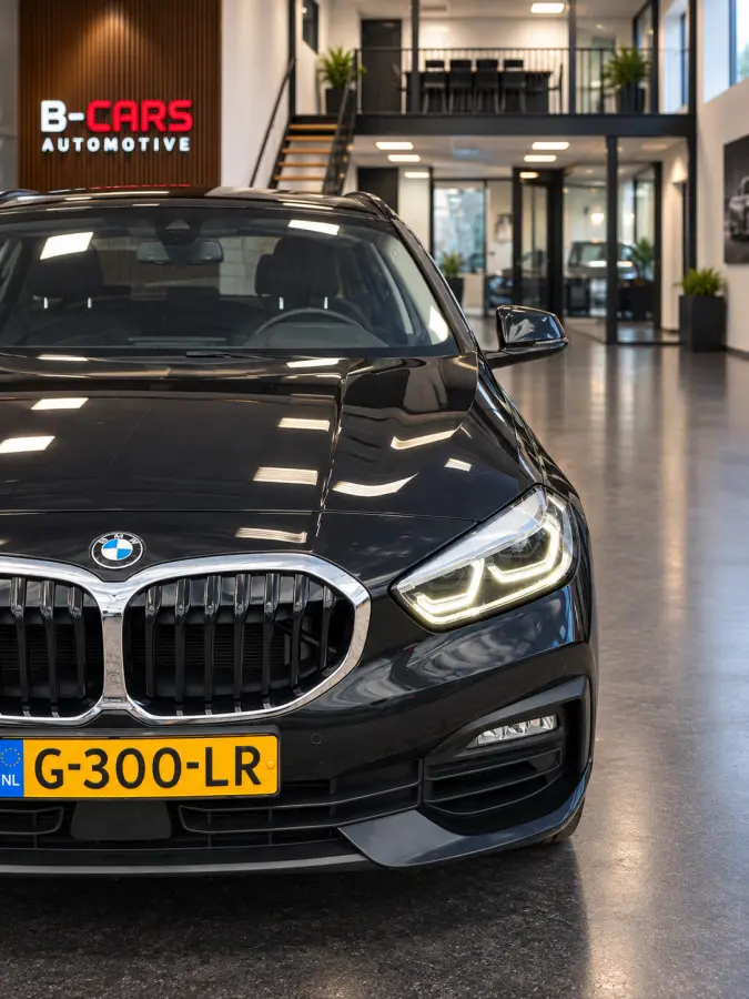 118i Executive Edition Xenon|XlNavi|VirtualDashboard|Nap!!