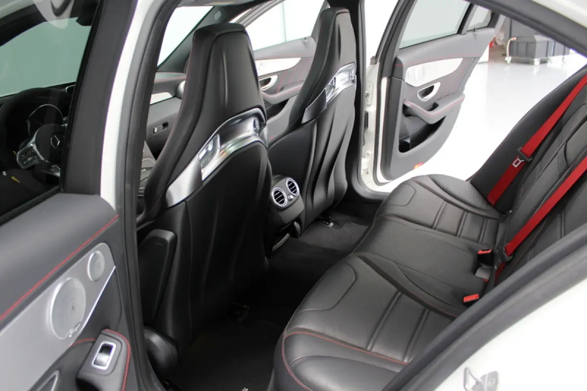 AMG 43 4MATIC 468PK | RIJKLAAR | SCHAALSTOELEN | ALCANTARA STUUR | PANORAMADAK | CARPLAY