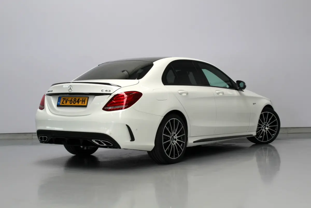 AMG 43 4MATIC 468PK | RIJKLAAR | SCHAALSTOELEN | ALCANTARA STUUR | PANORAMADAK | CARPLAY