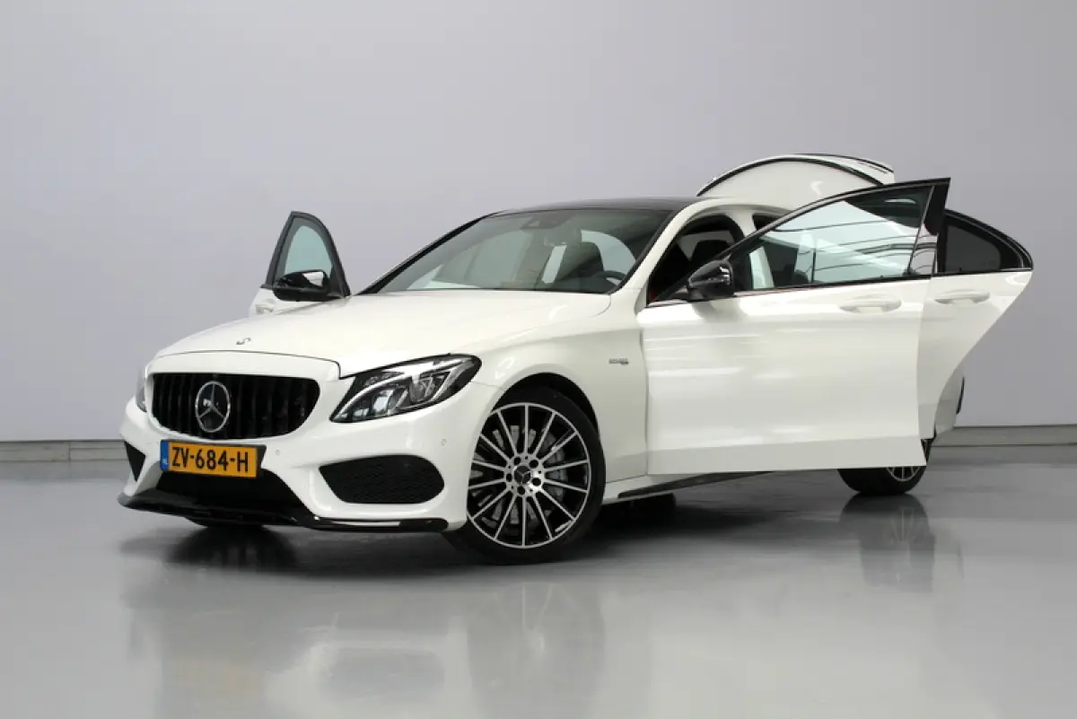 AMG 43 4MATIC 468PK | RIJKLAAR | SCHAALSTOELEN | ALCANTARA STUUR | PANORAMADAK | CARPLAY