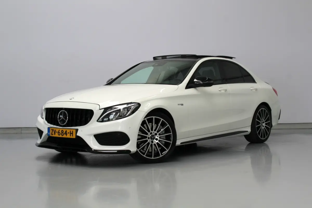 AMG 43 4MATIC 468PK | RIJKLAAR | SCHAALSTOELEN | ALCANTARA STUUR | PANORAMADAK | CARPLAY