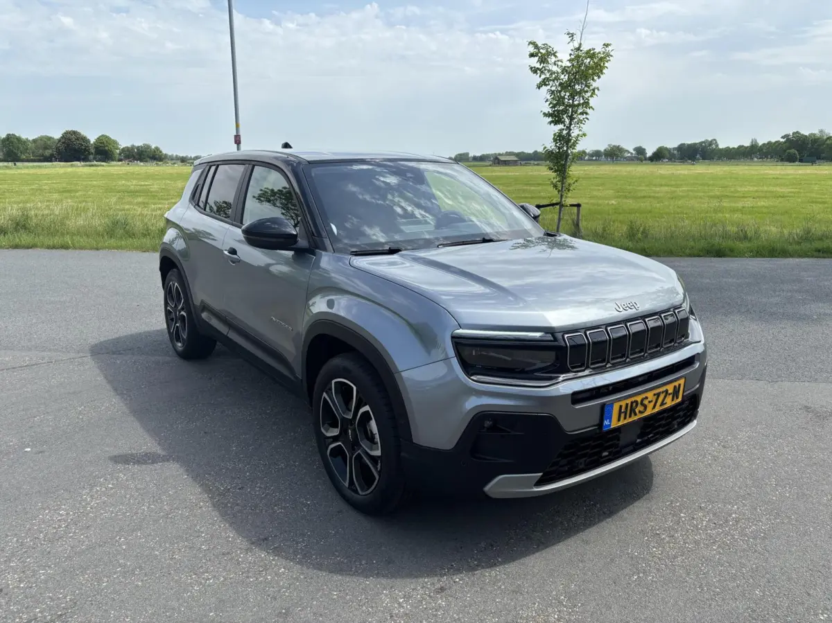 1.2 e-Hybrid Summit LUXE