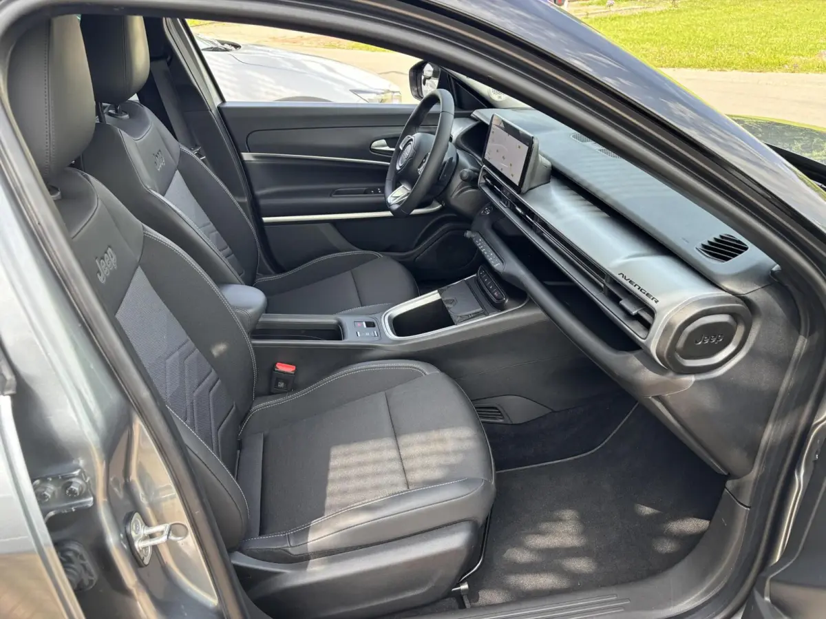 1.2 e-Hybrid Summit LUXE