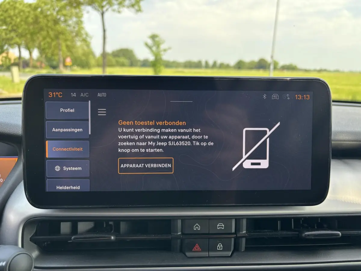 1.2 e-Hybrid Summit LUXE