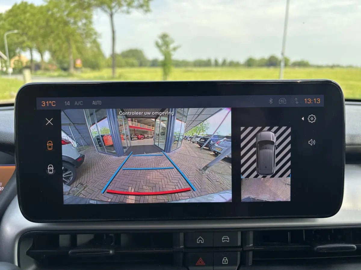 1.2 e-Hybrid Summit LUXE