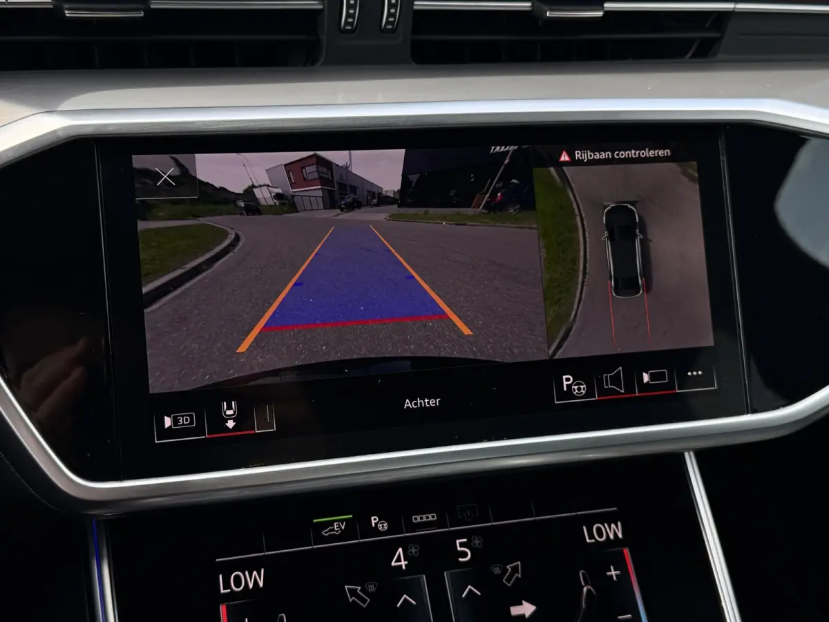 55 TFSI e quattro | RS stoelen | Trekhaak | Matrix | 360 | Sfeerverlichting | 20 inch | Carplay | Magnetic Ride