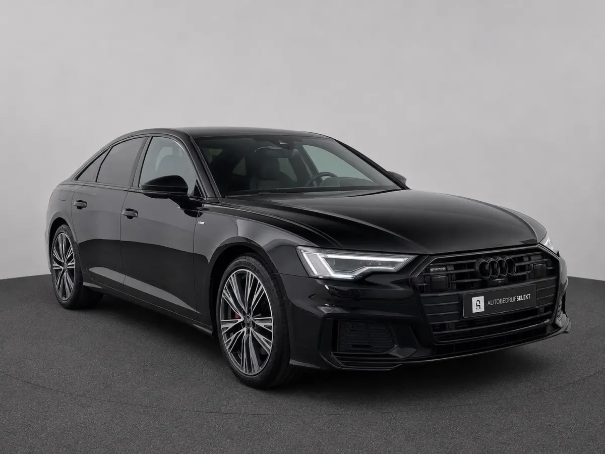 55 TFSI e quattro | RS stoelen | Trekhaak | Matrix | 360 | Sfeerverlichting | 20 inch | Carplay | Magnetic Ride