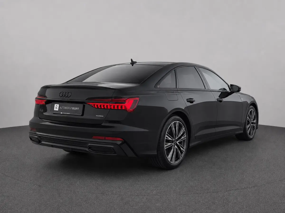 55 TFSI e quattro | RS stoelen | Trekhaak | Matrix | 360 | Sfeerverlichting | 20 inch | Carplay | Magnetic Ride
