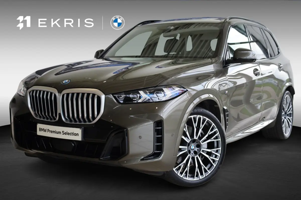 xDrive50e | M Sportpakket | Panoramadak | Driving Assistant | Harman/Kardon | Trekhaak
