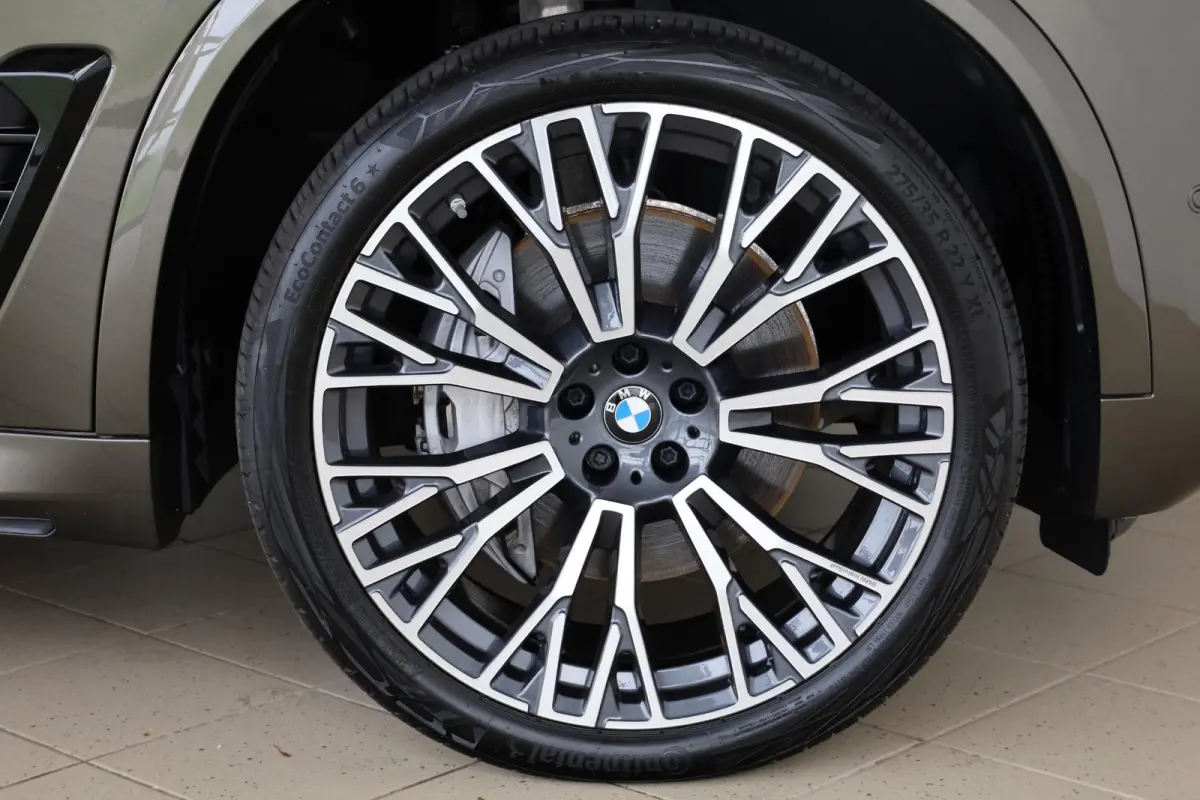xDrive50e | M Sportpakket | Panoramadak | Driving Assistant | Harman/Kardon | Trekhaak