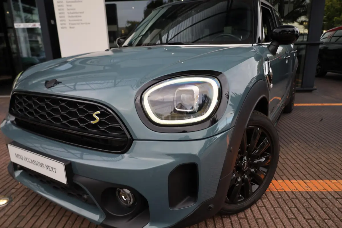 Cooper SE ALL4 | Panoramadak | Harman/Kardon | Comfort Access | Achteruitrijcamera