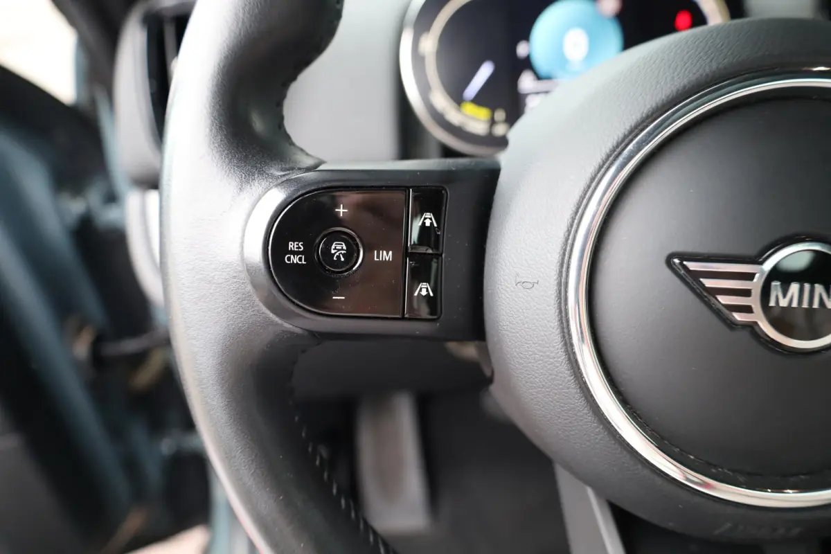 Cooper SE ALL4 | Panoramadak | Harman/Kardon | Comfort Access | Achteruitrijcamera