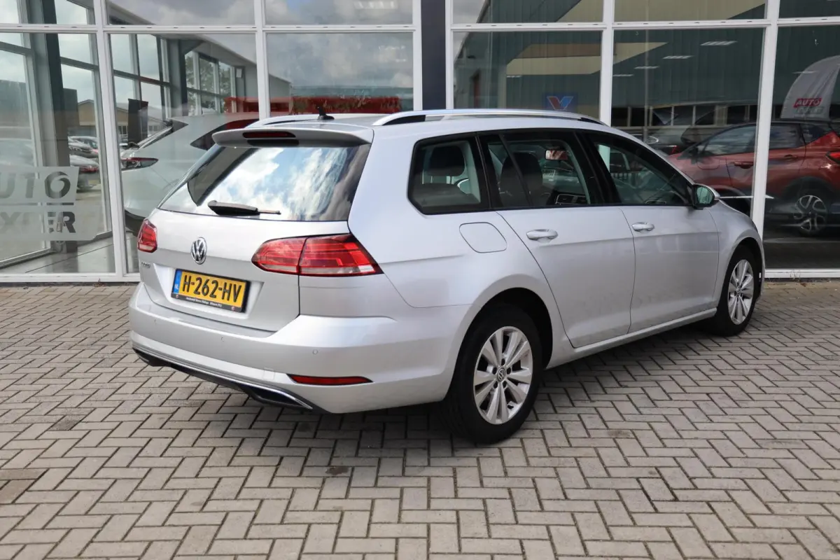 1.6 TDI Comfortline Business|Navi|ACC|Stoelverw.|Carplay|