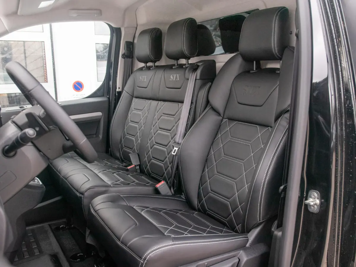 L3 75 kWh | STX | Exterieur Pack | City Pack | Comfort Pack | Full LED | Laadruimte Pack