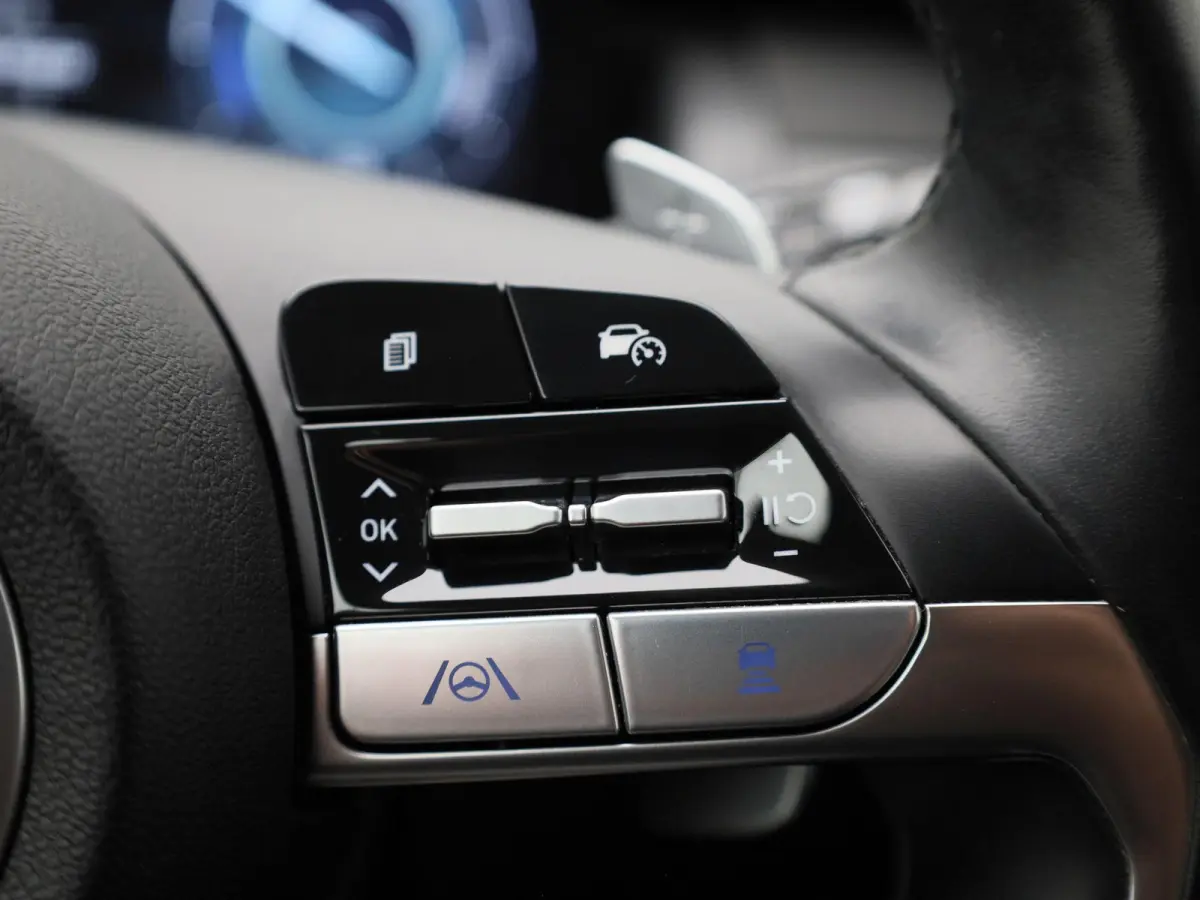 1.6 T-GDI PHEV Premium 4WD | LMV | Automaat| Navigatie | Leder | Stoel/Stuur verwarming | Stoel koeling | Virtual cockpit | Cruise control | Apple carplay | Climate control | Camera | Parkee