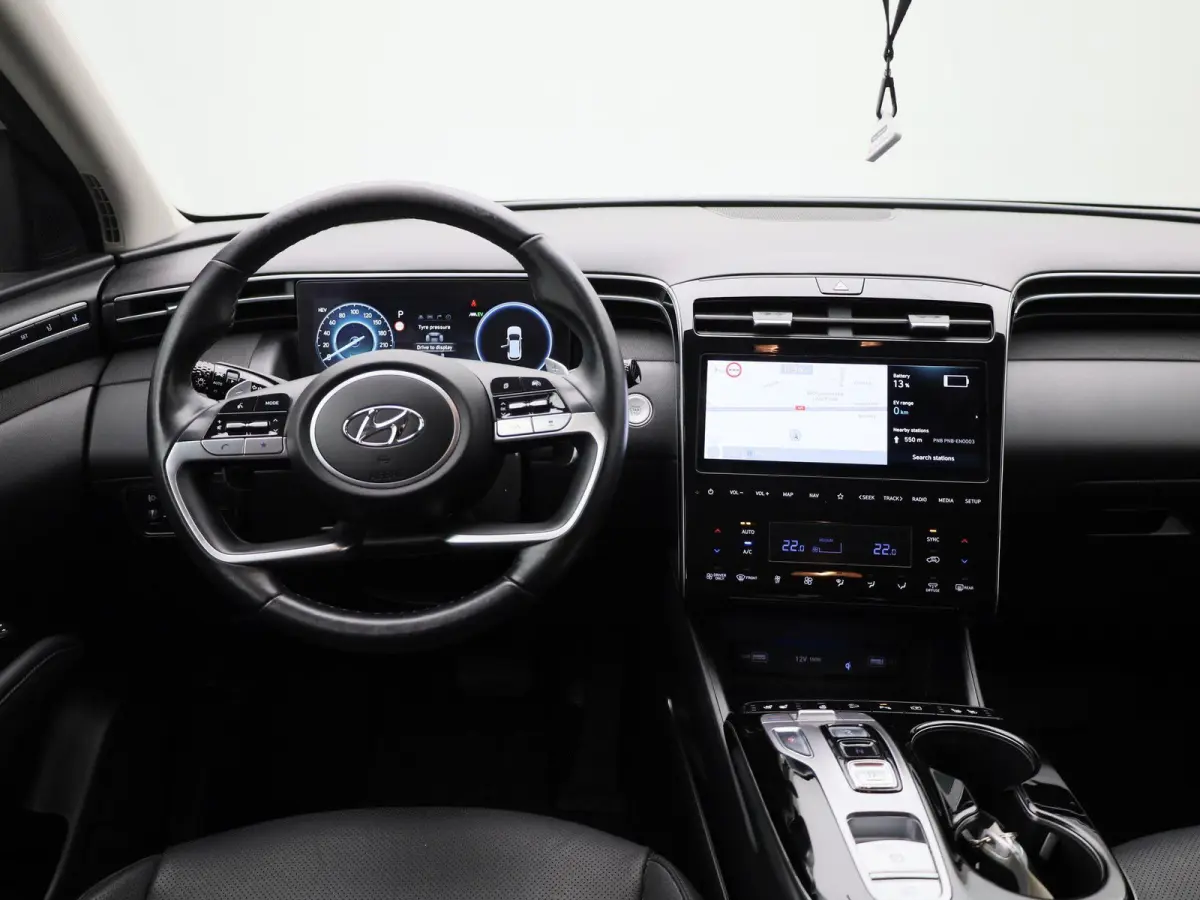 1.6 T-GDI PHEV Premium 4WD | LMV | Automaat| Navigatie | Leder | Stoel/Stuur verwarming | Stoel koeling | Virtual cockpit | Cruise control | Apple carplay | Climate control | Camera | Parkee