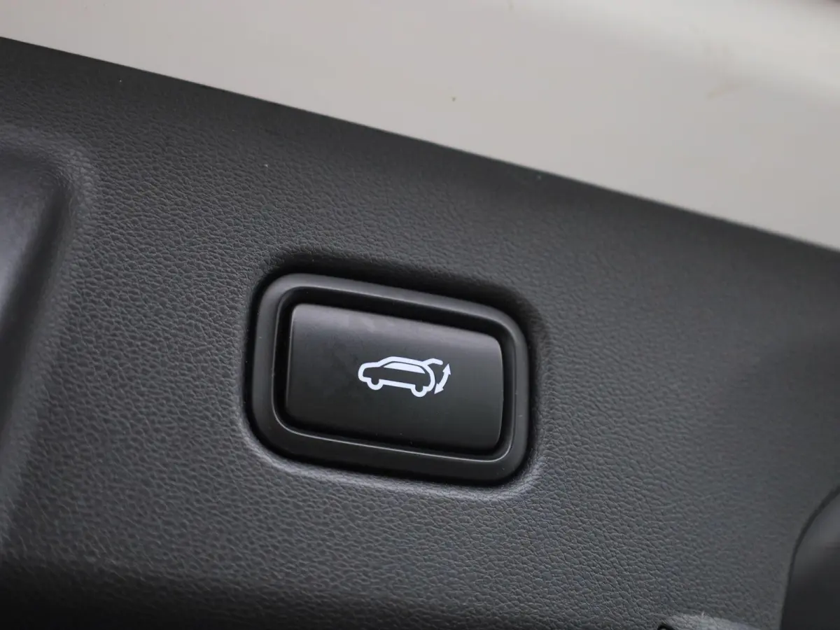 1.6 T-GDI PHEV Premium 4WD | LMV | Automaat| Navigatie | Leder | Stoel/Stuur verwarming | Stoel koeling | Virtual cockpit | Cruise control | Apple carplay | Climate control | Camera | Parkee