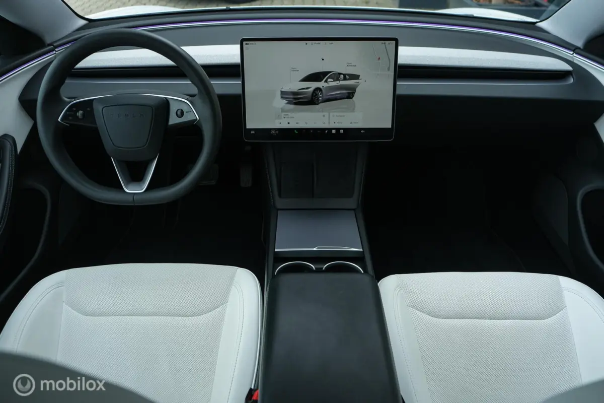 Premium Long Range AWD 78 kWh Highland | Premium Interieur | 96% SOH | Full Self Driving comp. 4 | Stoelkoeling en verwarming | 360 camera | Stuurwielverw.
