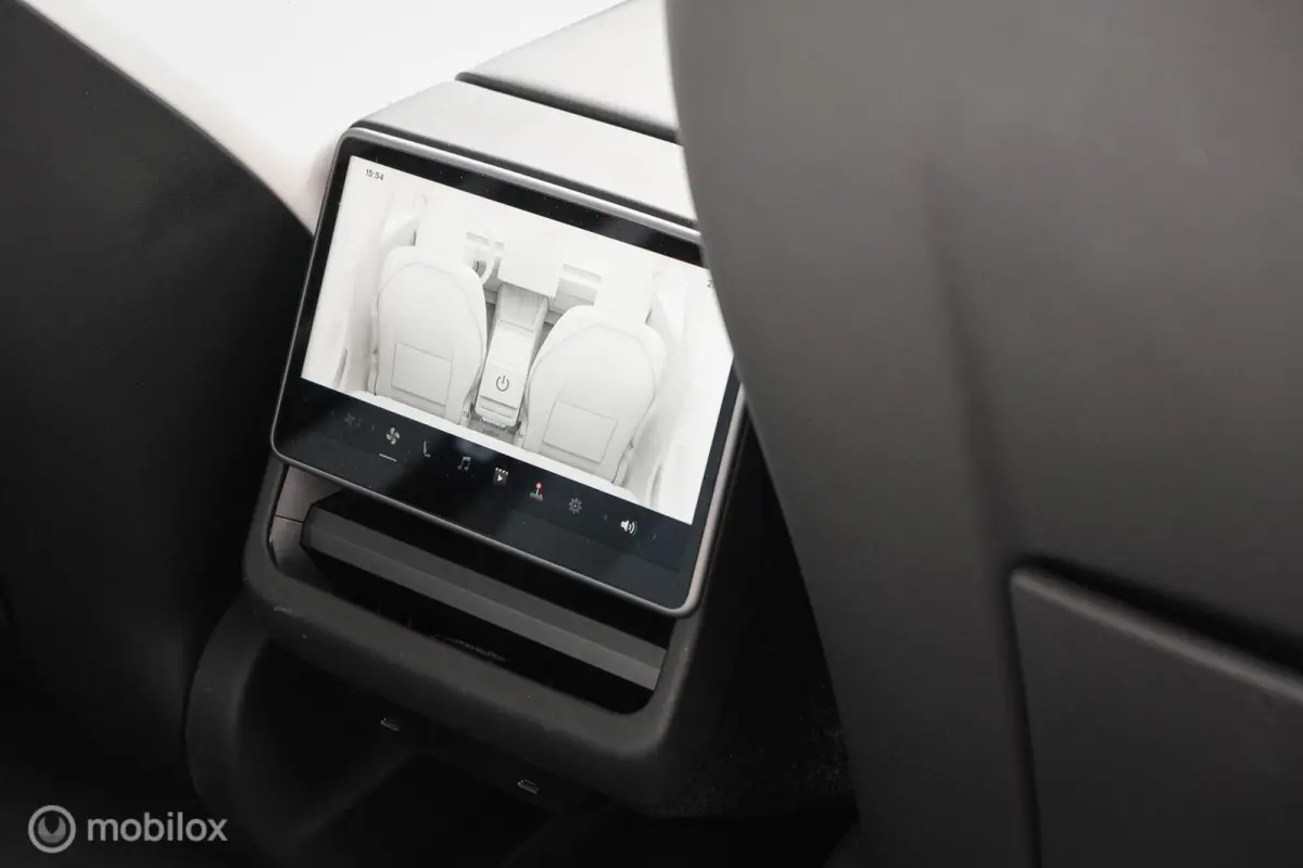 Premium Long Range AWD 78 kWh Highland | Premium Interieur | 96% SOH | Full Self Driving comp. 4 | Stoelkoeling en verwarming | 360 camera | Stuurwielverw.