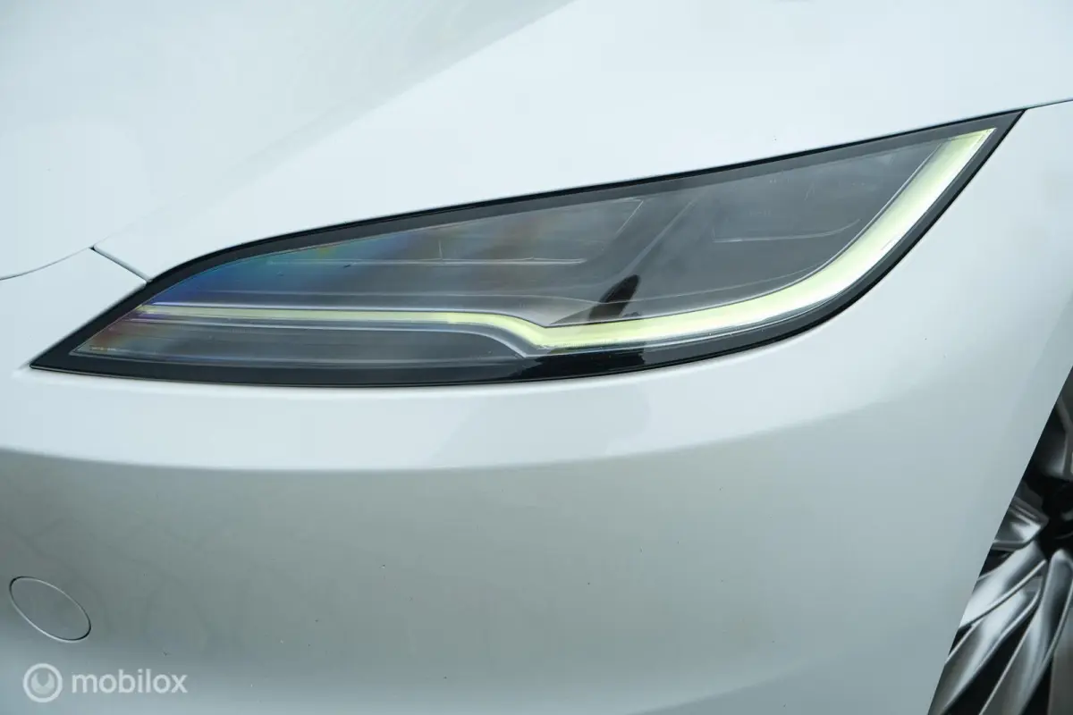 Premium Long Range AWD 78 kWh Highland | Premium Interieur | 96% SOH | Full Self Driving comp. 4 | Stoelkoeling en verwarming | 360 camera | Stuurwielverw.