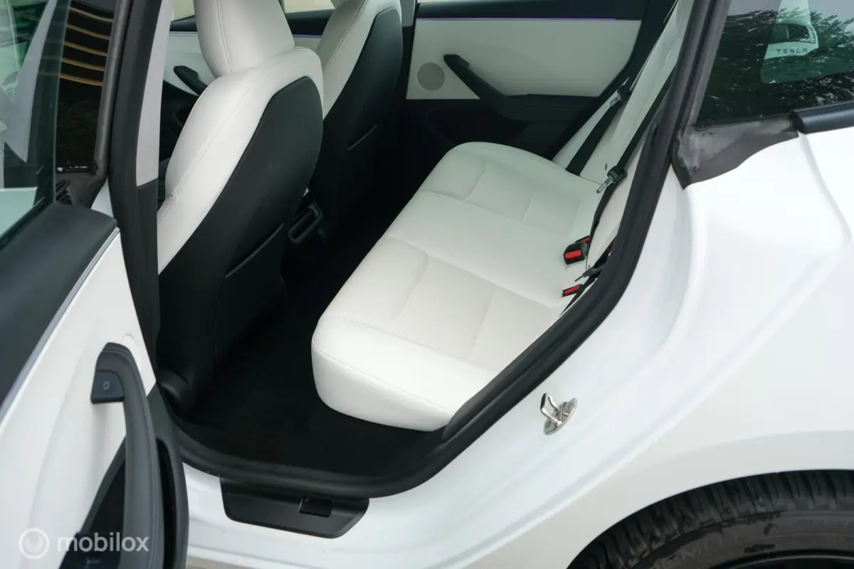 Premium Long Range AWD 78 kWh Highland | Premium Interieur | 96% SOH | Full Self Driving comp. 4 | Stoelkoeling en verwarming | 360 camera | Stuurwielverw.
