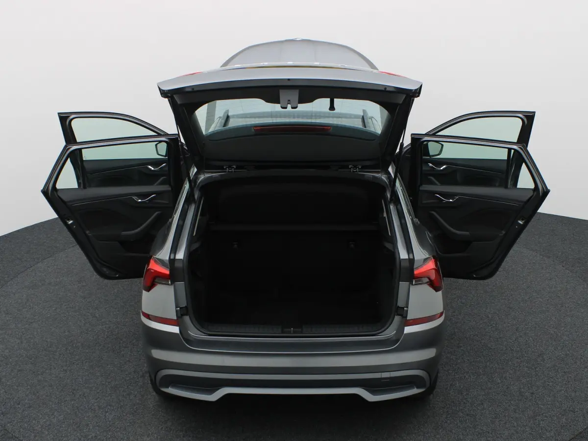 1.0 TSI Ambition | Apple Carplay/ Android Auto | Lane Assist | Cruise Control | Prijs Rijklaar!!