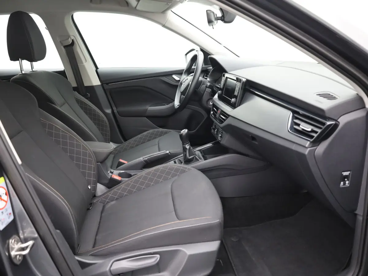 1.0 TSI Ambition | Apple Carplay/ Android Auto | Lane Assist | Cruise Control | Prijs Rijklaar!!