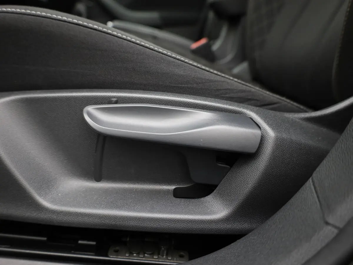1.0 TSI Ambition | Apple Carplay/ Android Auto | Lane Assist | Cruise Control | Prijs Rijklaar!!