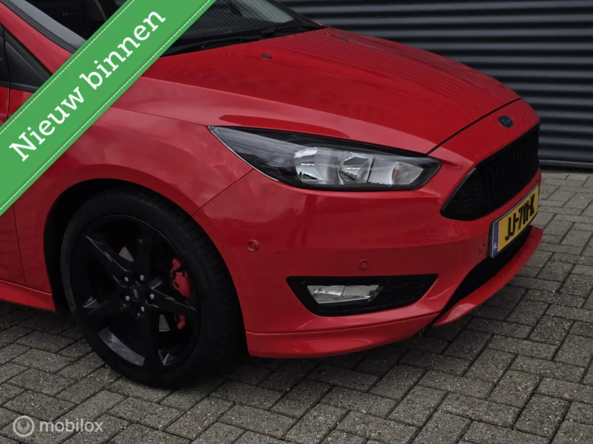 1.5 Red Edition ST LINE / PDC / NAP
