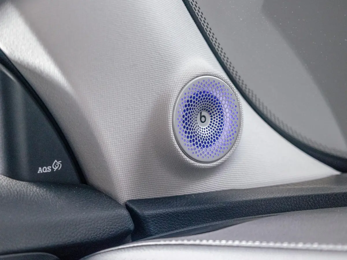 Premium 66 kWh