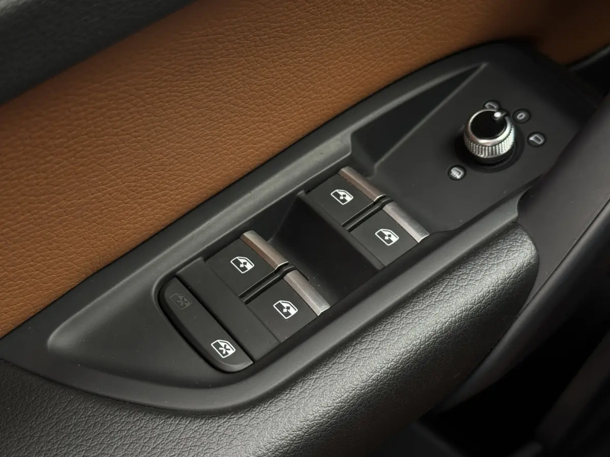 50 TFSI e | Trekhaak | Carplay | Stoelverwarming | Elektrische achterklep | ACC | LED