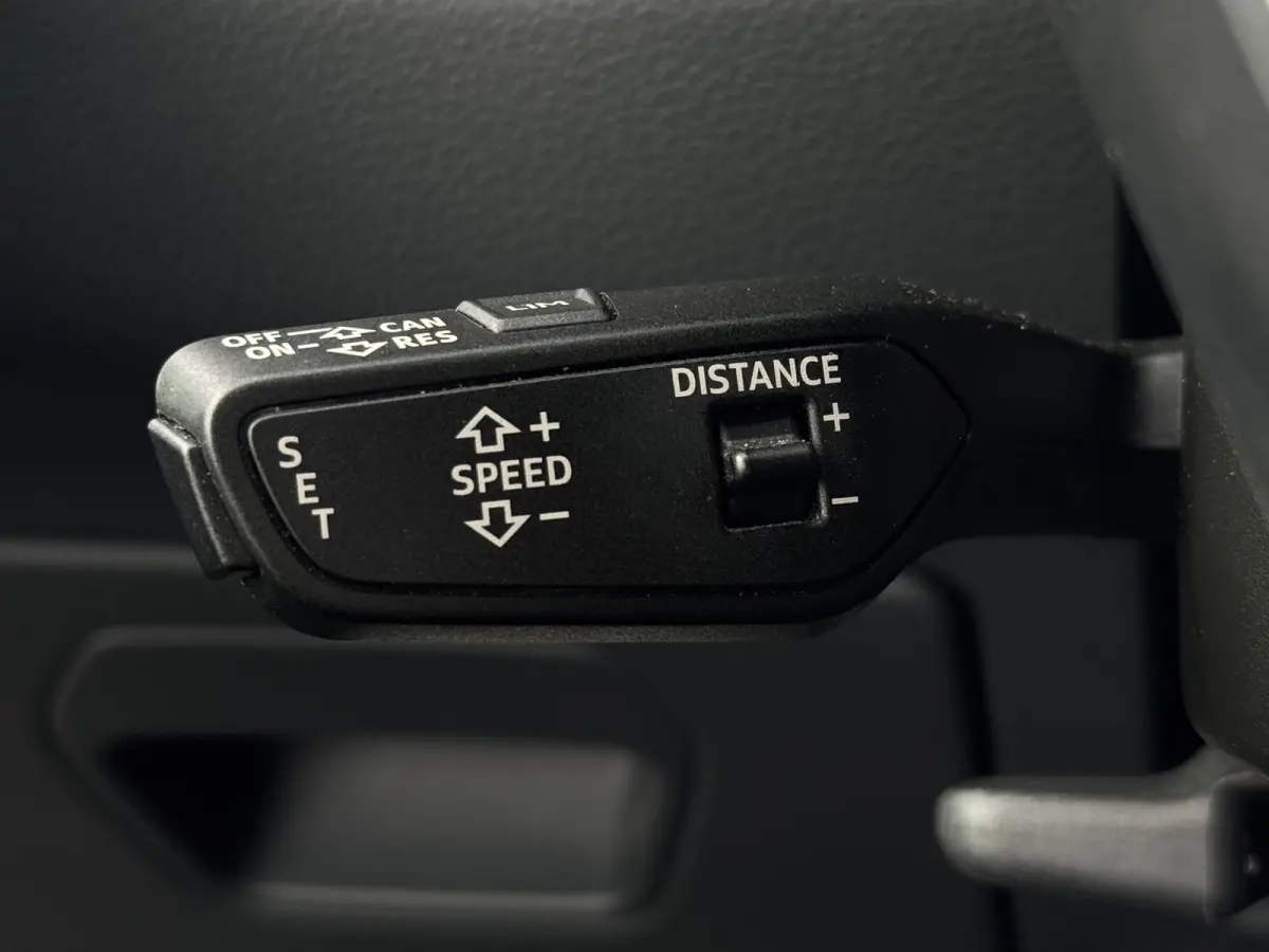 55 TFSI e quattro Competition | Pano | Sfeer | Carplay | Matrix LED | Dealer onderhouden | 360 | ACC | 1e eig.