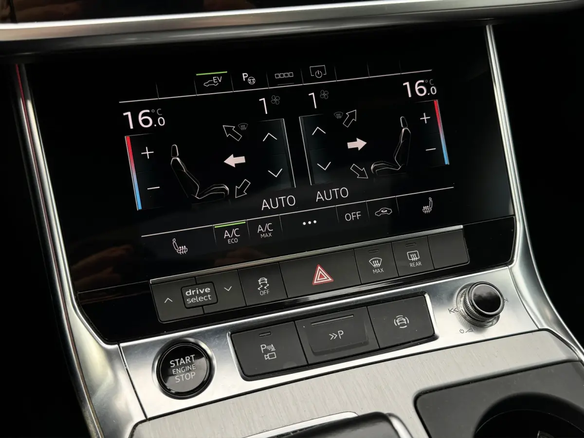 55 TFSI e quattro Competition | Pano | Sfeer | Carplay | Matrix LED | Dealer onderhouden | 360 | ACC | 1e eig.