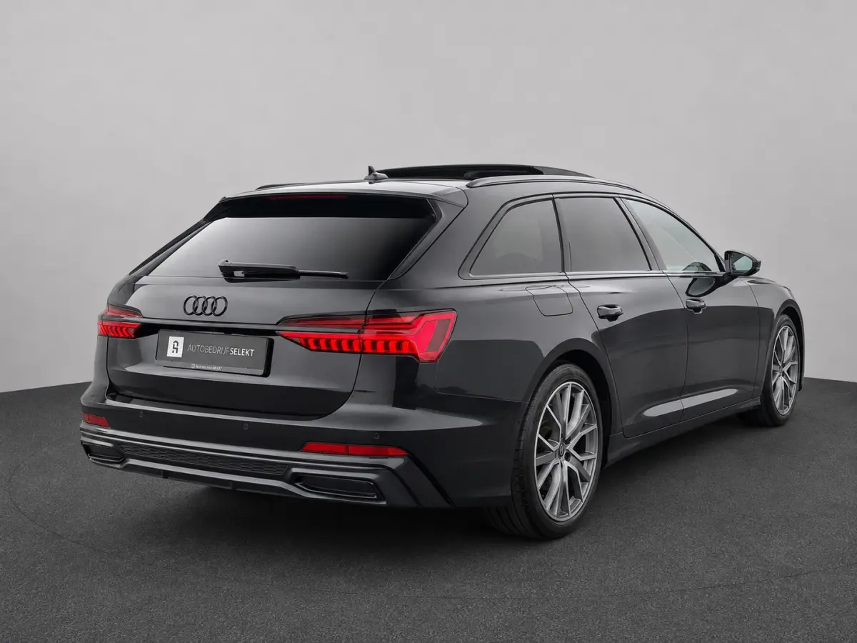 55 TFSI e quattro Competition | Pano | Sfeer | Carplay | Matrix LED | Dealer onderhouden | 360 | ACC | 1e eig.