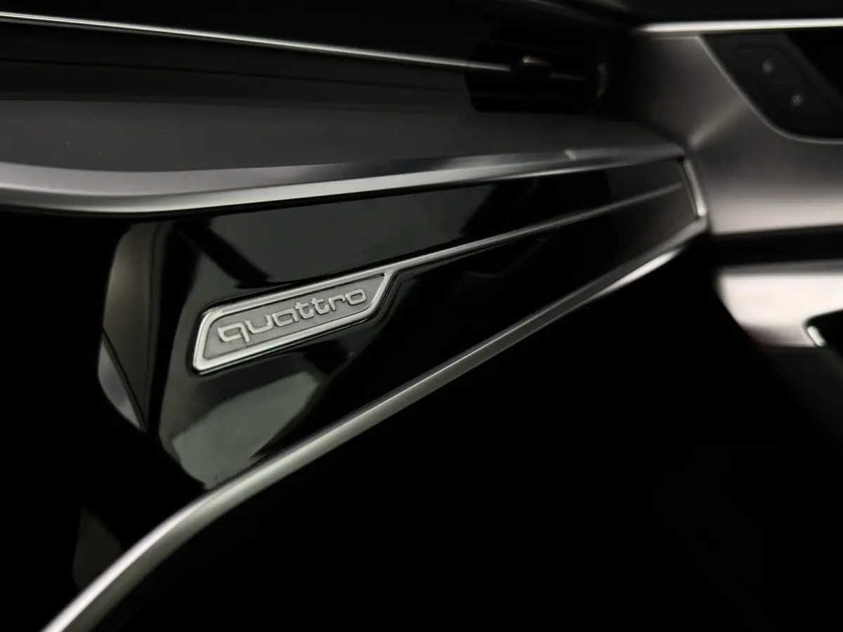 55 TFSI e quattro Competition | Pano | Sfeer | Carplay | Matrix LED | Dealer onderhouden | 360 | ACC | 1e eig.