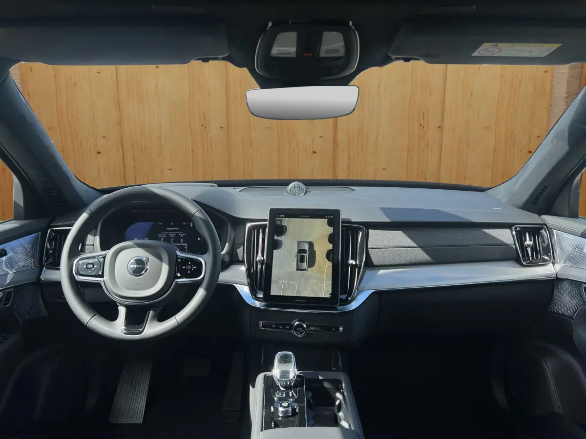 2.0 T8 Plug-in hybrid AWD Ultra Black Ed. Exec. | Bowers & Wilkins | Panoramadak | Luchtvering | Stoel + Stuur Verwarming | 360 Camera |