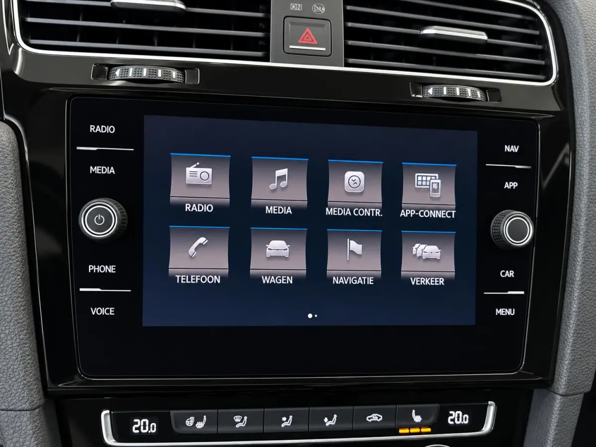1.5 TSI Highline 150pk Automaat Panoramadak Trekhaak Navigatie Apple Carplay Android Auto Camera Parkeersensoren Adaptive Cruise Control Full Led Stoelverwarming Climate Control Lichtmetalen