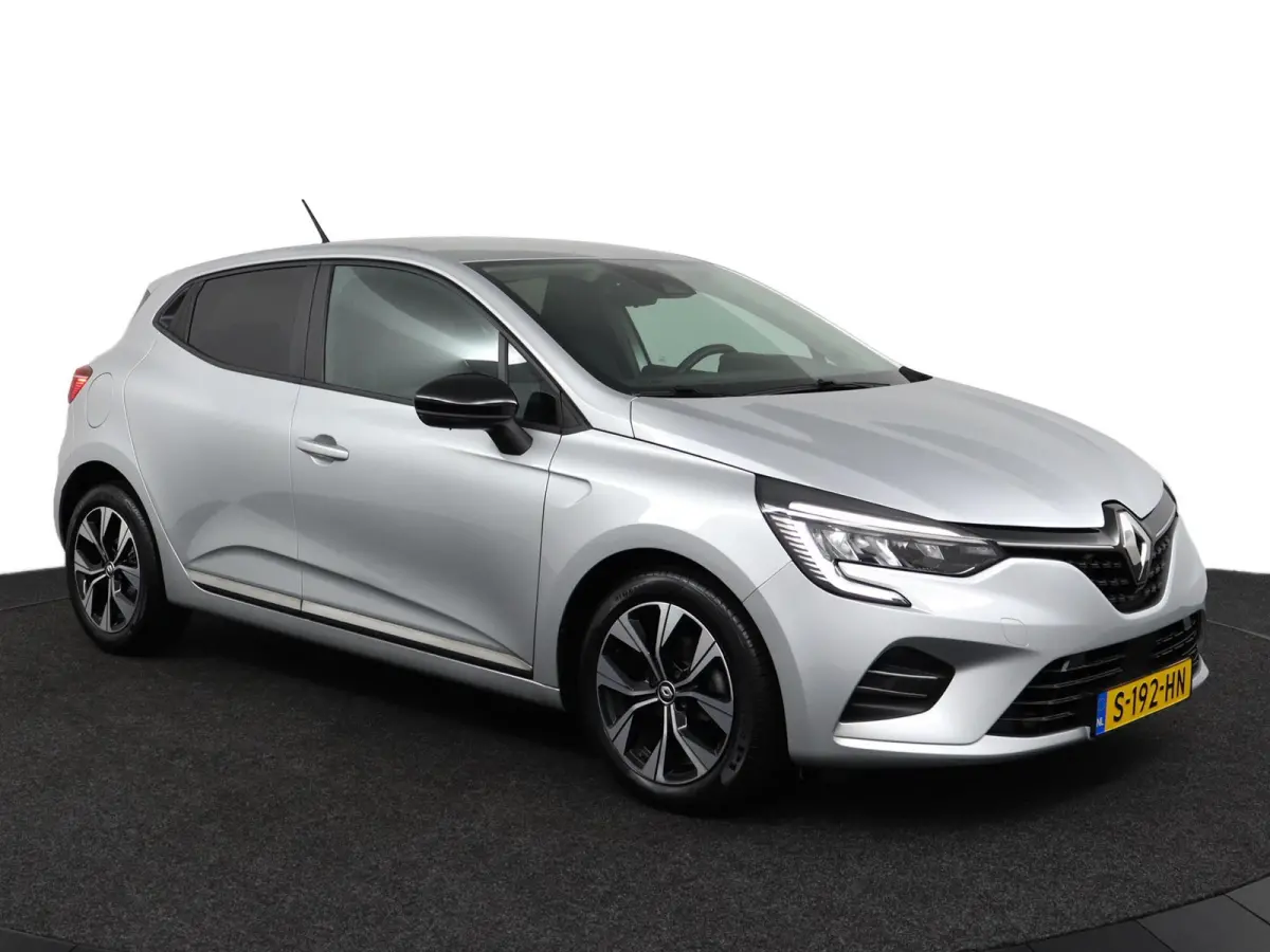 TCe 90 GPF Evolution | Navigatie | Parkeersensoren | Lichtmetalen velgen |