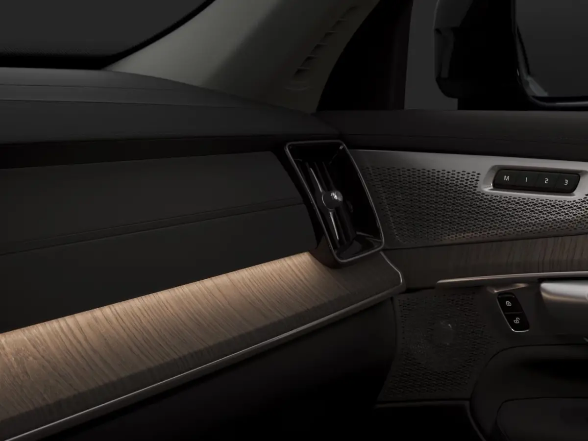 2.0 T8 Plug-in hybrid AWD Ultra Dark Exec. Ed. | Luchtvering | Bowers&Wilkins | Massage/ventilatie | 22" Velgen