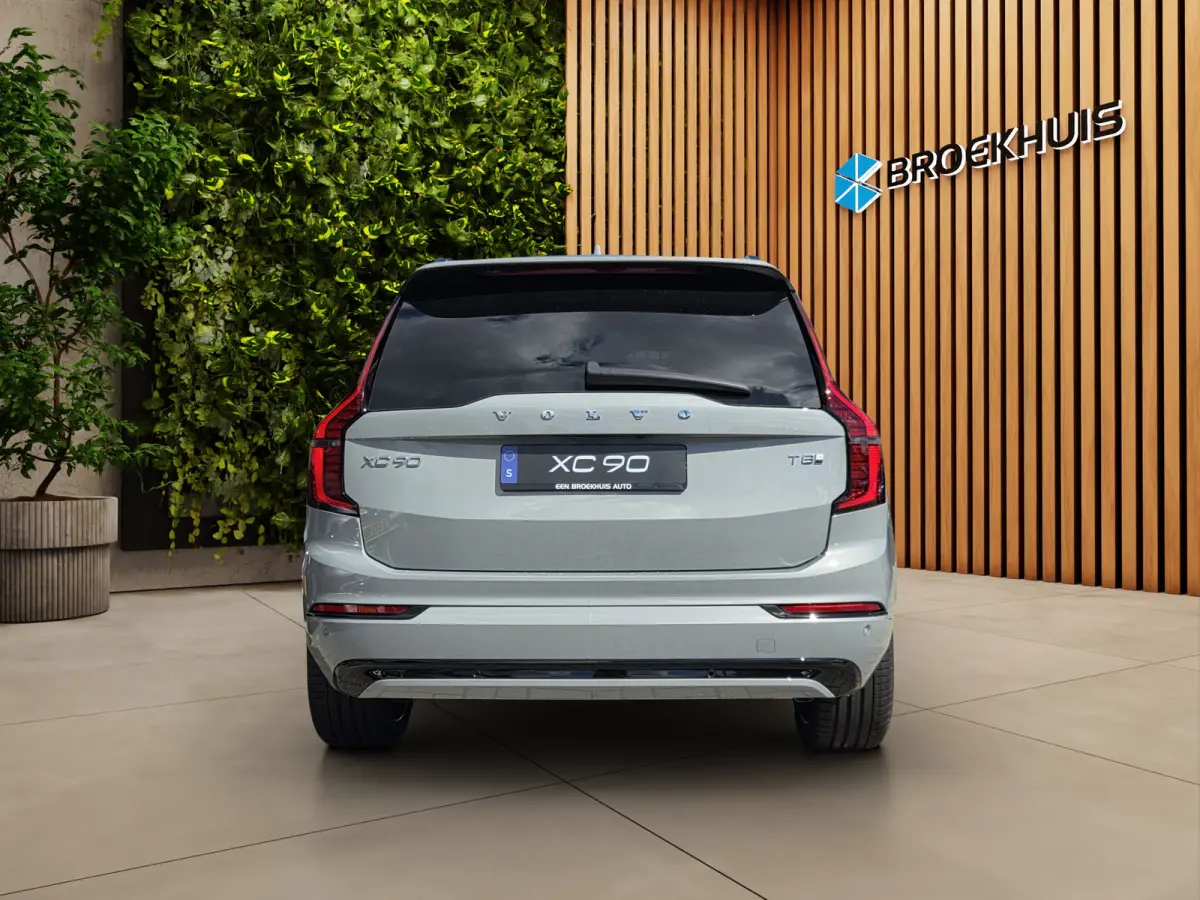 2.0 T8 Plug-in hybrid AWD Ultra Dark Exec. Ed. | Luchtvering | Bowers&Wilkins | Massage/ventilatie | 22" Velgen
