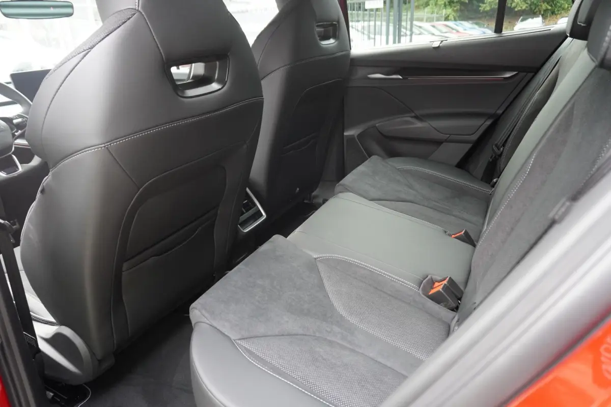 85 286pk Sportline | Business Upgrade Advanced | Warmtepomp